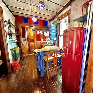 Golden Suit Taksim Стамбул